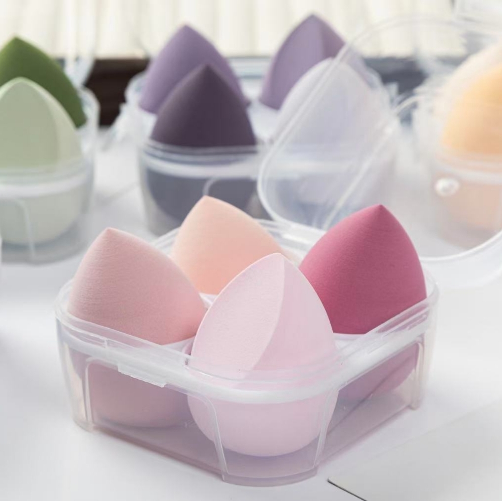 Set of 4 Pink Makeup Sponges - Picture 6 of 8